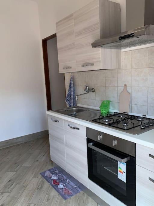 Bilocale A Due Passi Dal Porto E Dal Mare Lägenhet Lido di Ostia Exteriör bild
